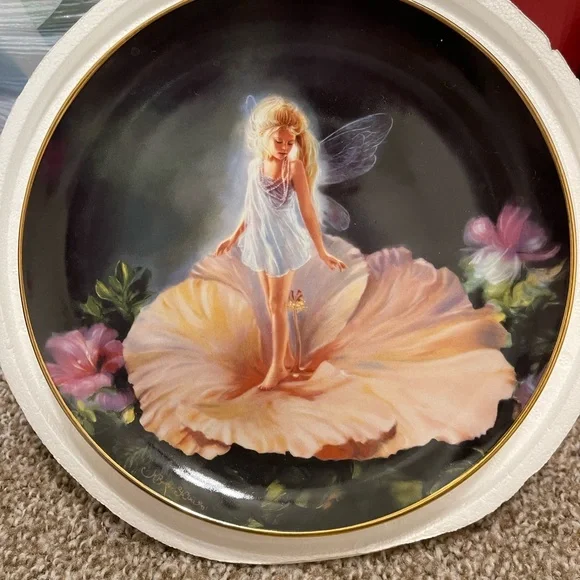 Flower Girl by Mary Baxter St. Clair Plate - Picture 3 of 3